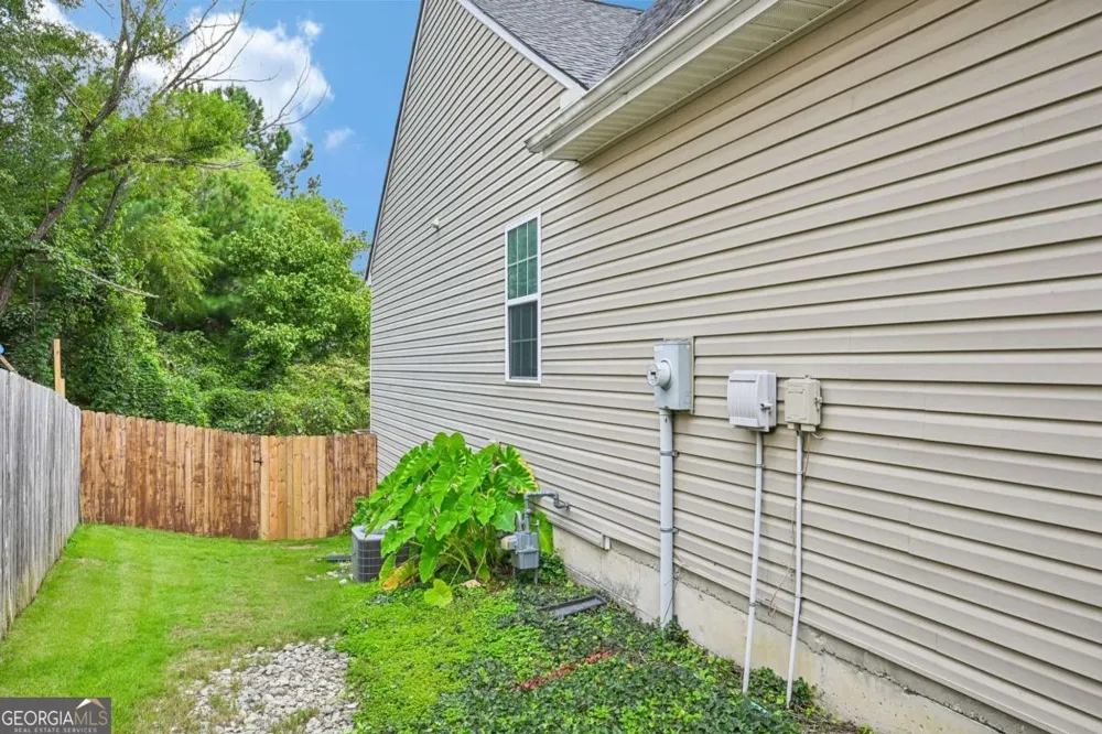 207 Overlook CT Dallas, GA 30157