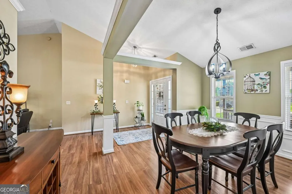 207 Overlook CT Dallas, GA 30157