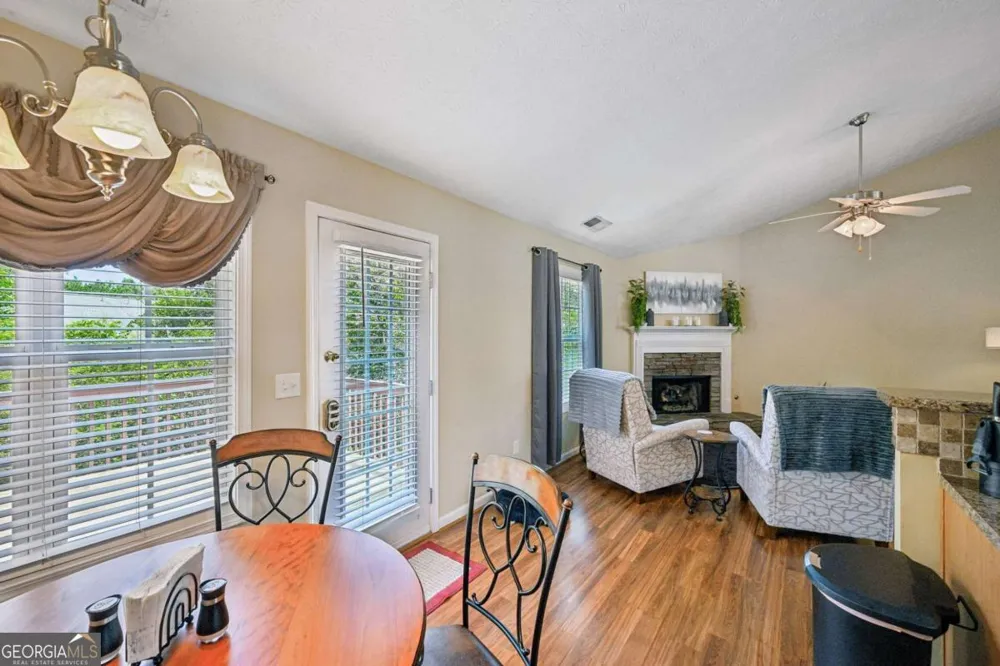 207 Overlook CT Dallas, GA 30157