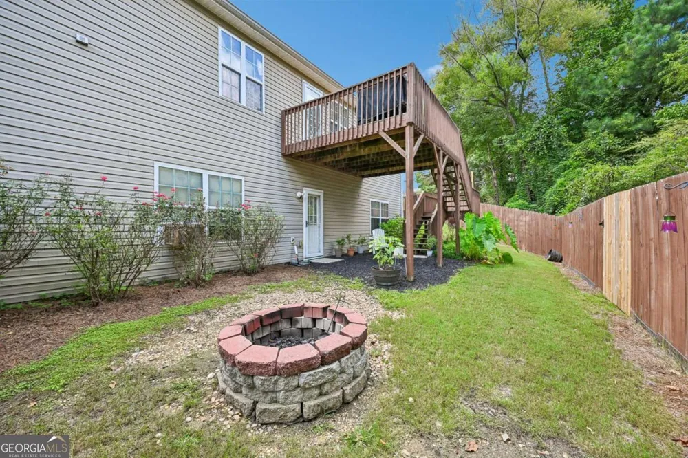 207 Overlook CT Dallas, GA 30157