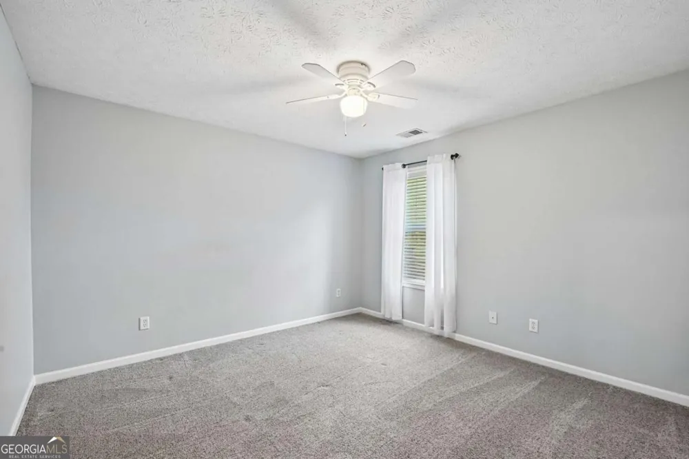 207 Overlook CT Dallas, GA 30157