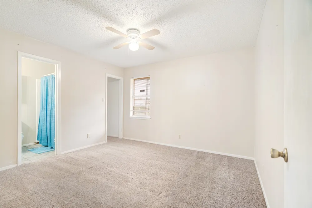 2820 W Kaufman Street Paris, TX 75460