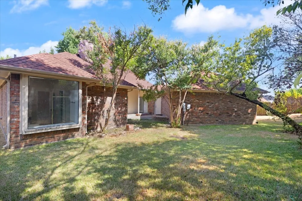 3637 Bluegrass Drive Grand Prairie, TX 75052