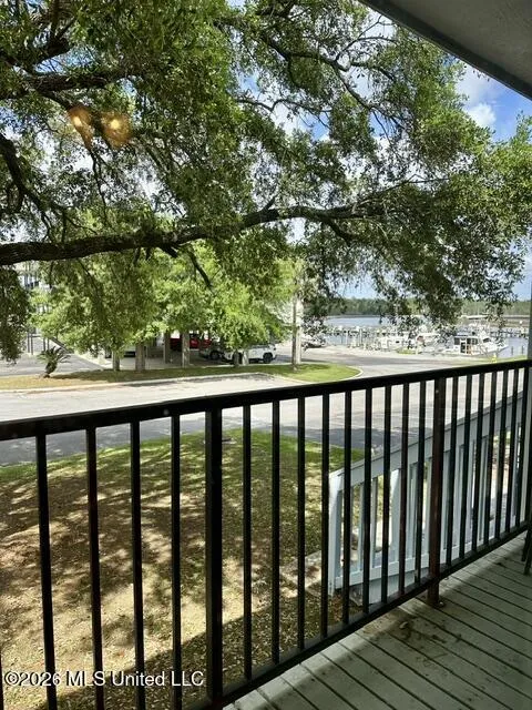 3230 Cumberland Road Ocean Springs, MS 39564