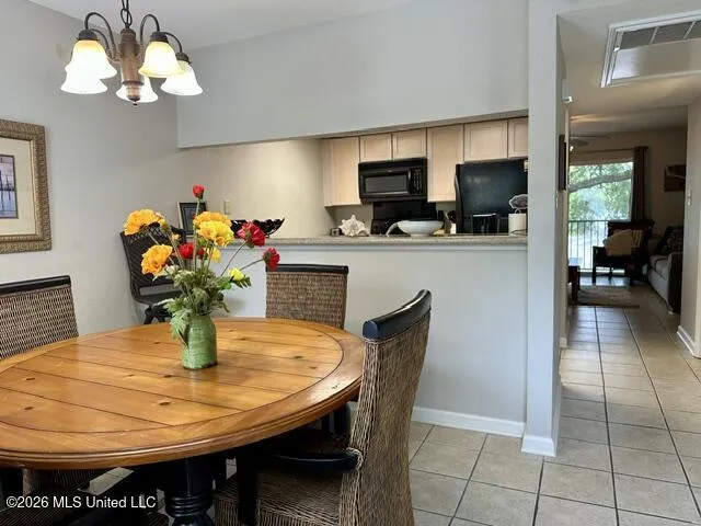 3230 Cumberland Road Ocean Springs, MS 39564