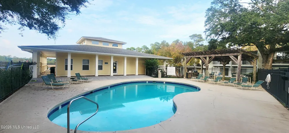 3230 Cumberland Road Ocean Springs, MS 39564