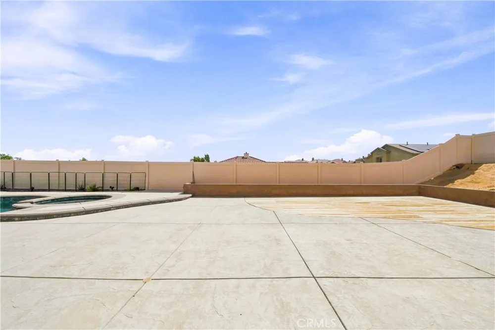 41648 Retsina Street Palmdale, CA 93551