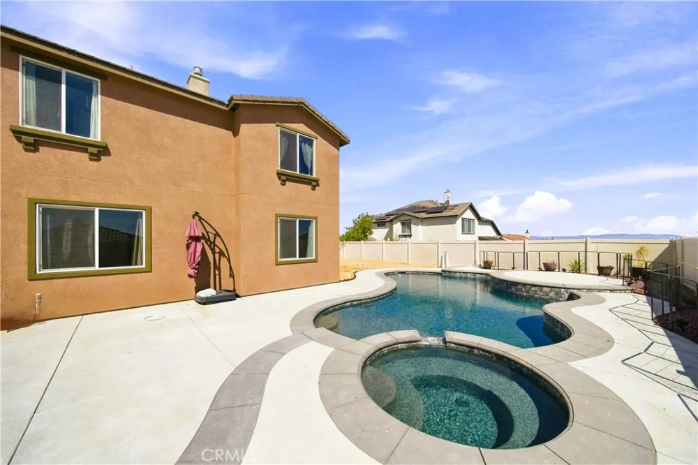 41648 Retsina Street Palmdale, CA 93551