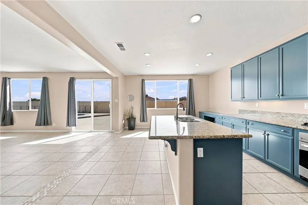 41648 Retsina Street Palmdale, CA 93551