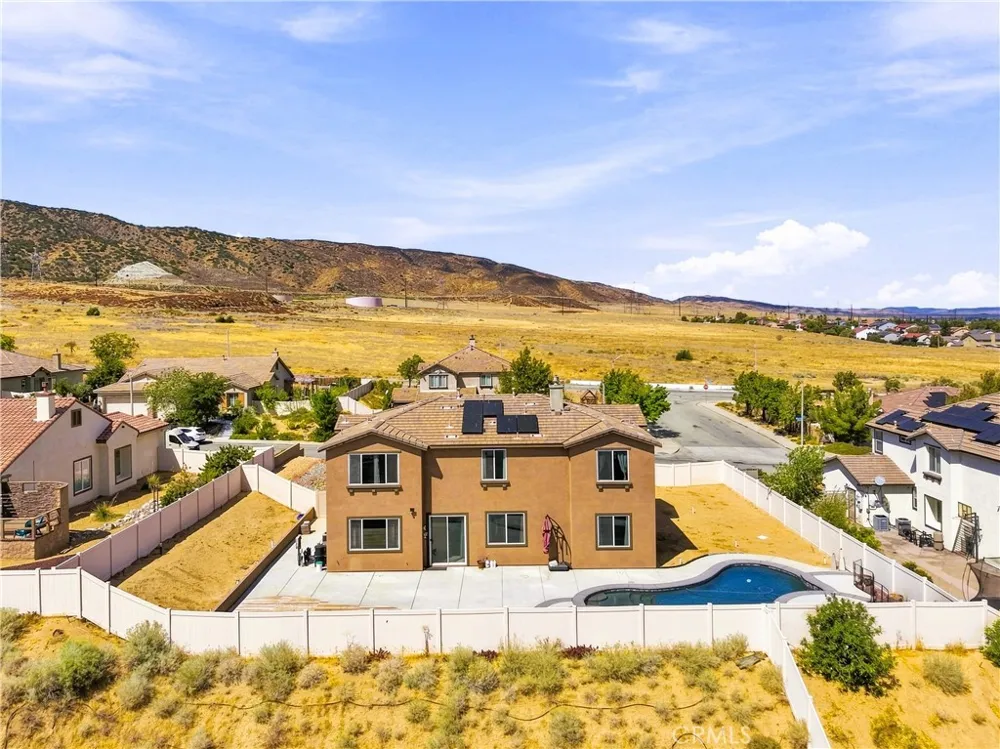 41648 Retsina Street Palmdale, CA 93551