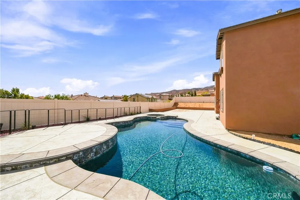 41648 Retsina Street Palmdale, CA 93551