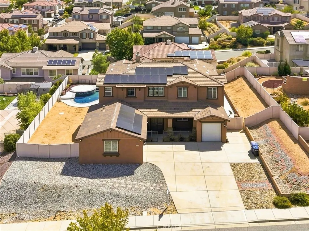 41648 Retsina Street Palmdale, CA 93551