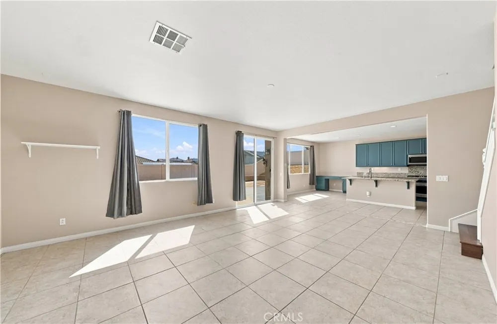 41648 Retsina Street Palmdale, CA 93551