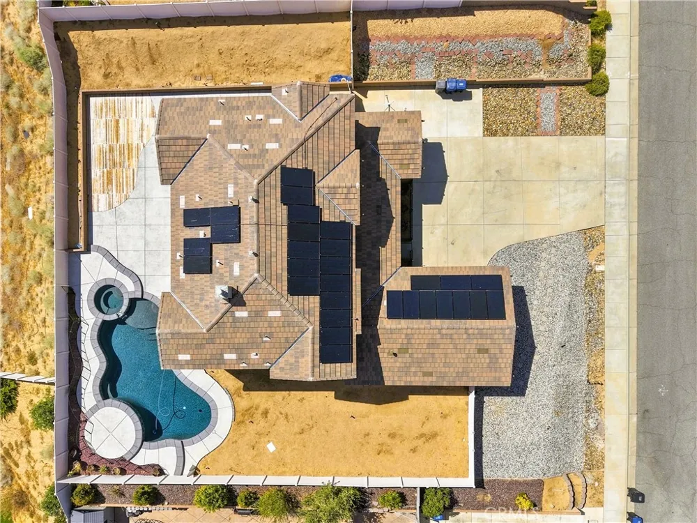 41648 Retsina Street Palmdale, CA 93551