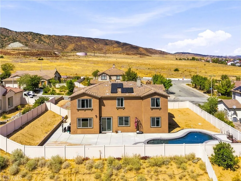 41648 Retsina Street Palmdale, CA 93551