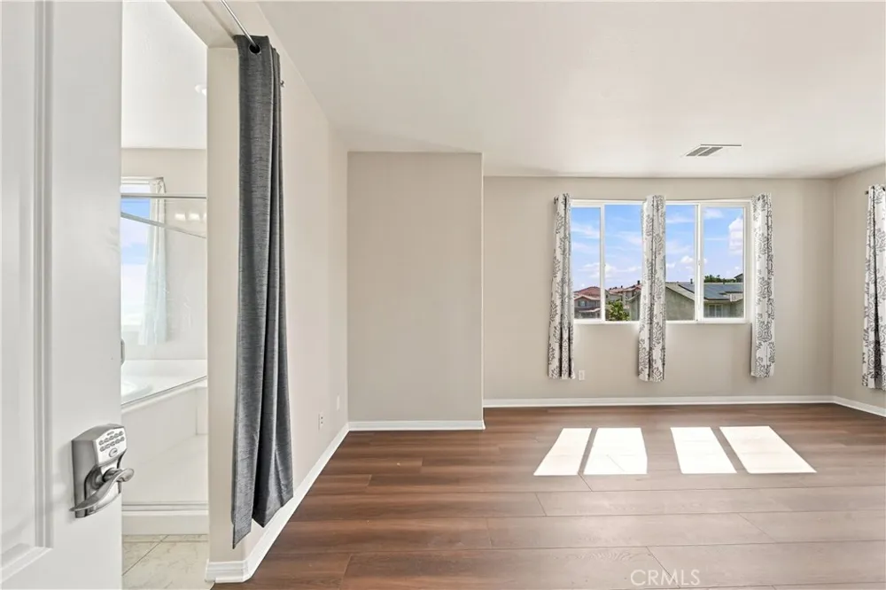 41648 Retsina Street Palmdale, CA 93551