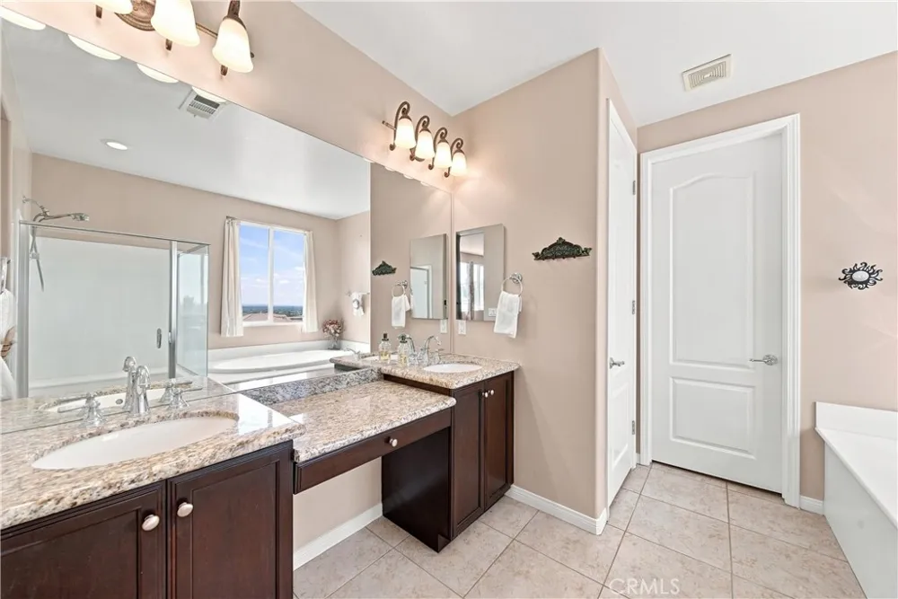 41648 Retsina Street Palmdale, CA 93551