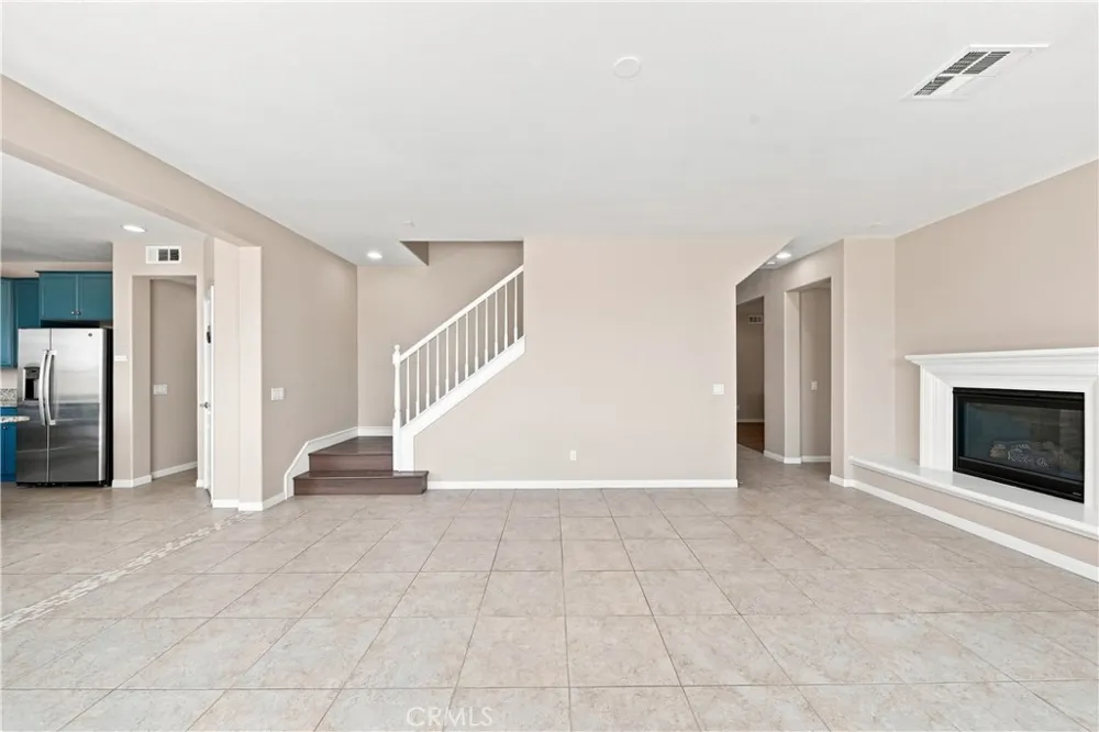41648 Retsina Street Palmdale, CA 93551