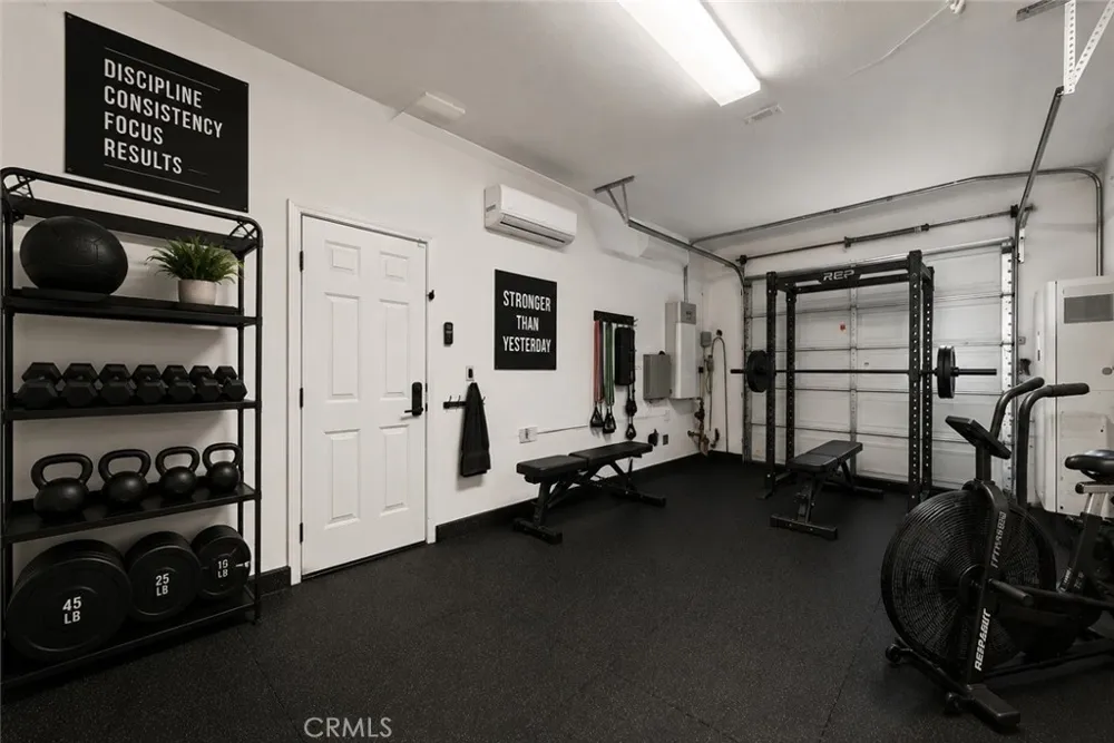 41648 Retsina Street Palmdale, CA 93551