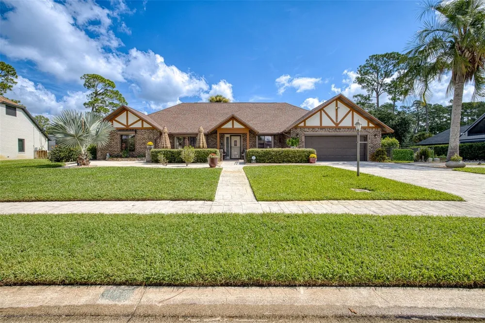 156 POINT O WOODS DRIVE Daytona Beach, FL 32114