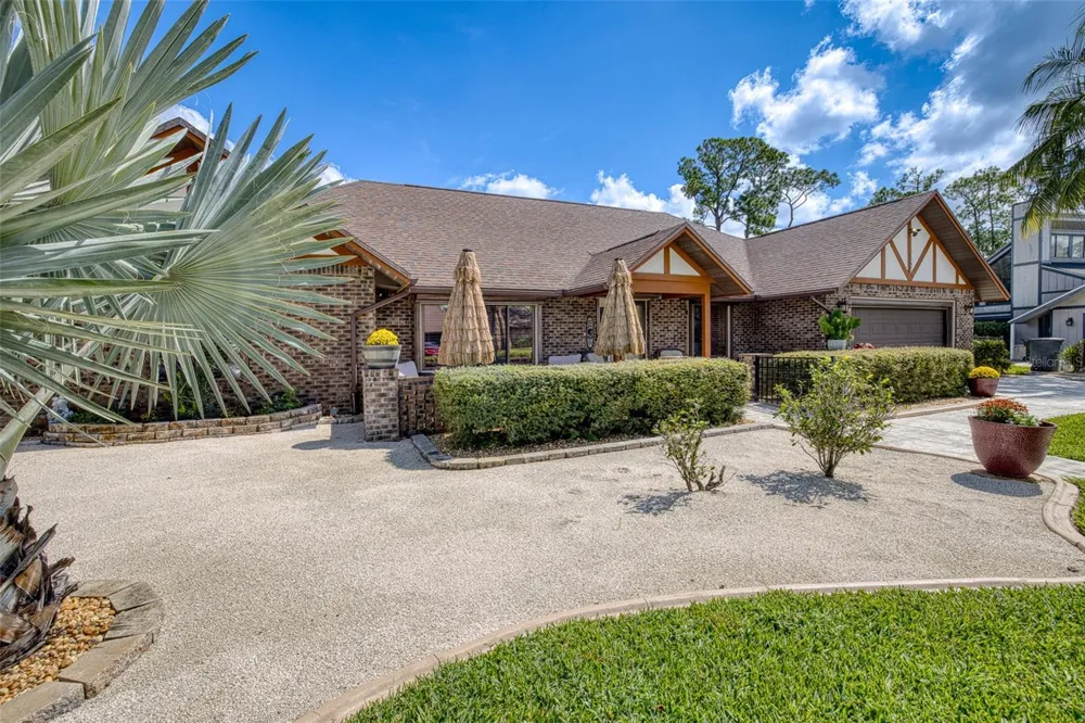 156 POINT O WOODS DRIVE Daytona Beach, FL 32114