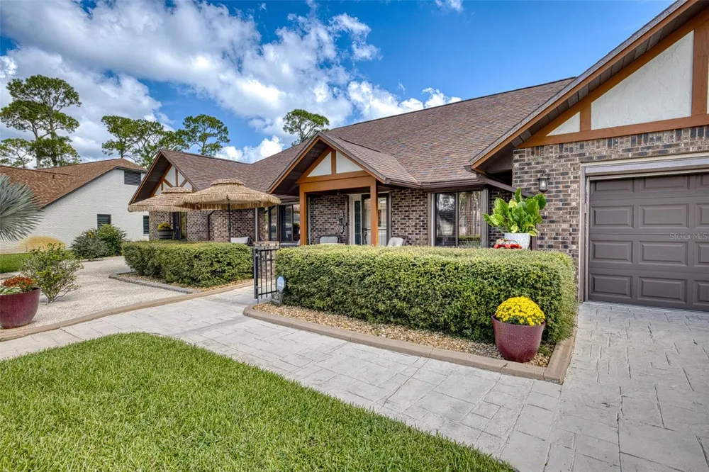 156 POINT O WOODS DRIVE Daytona Beach, FL 32114