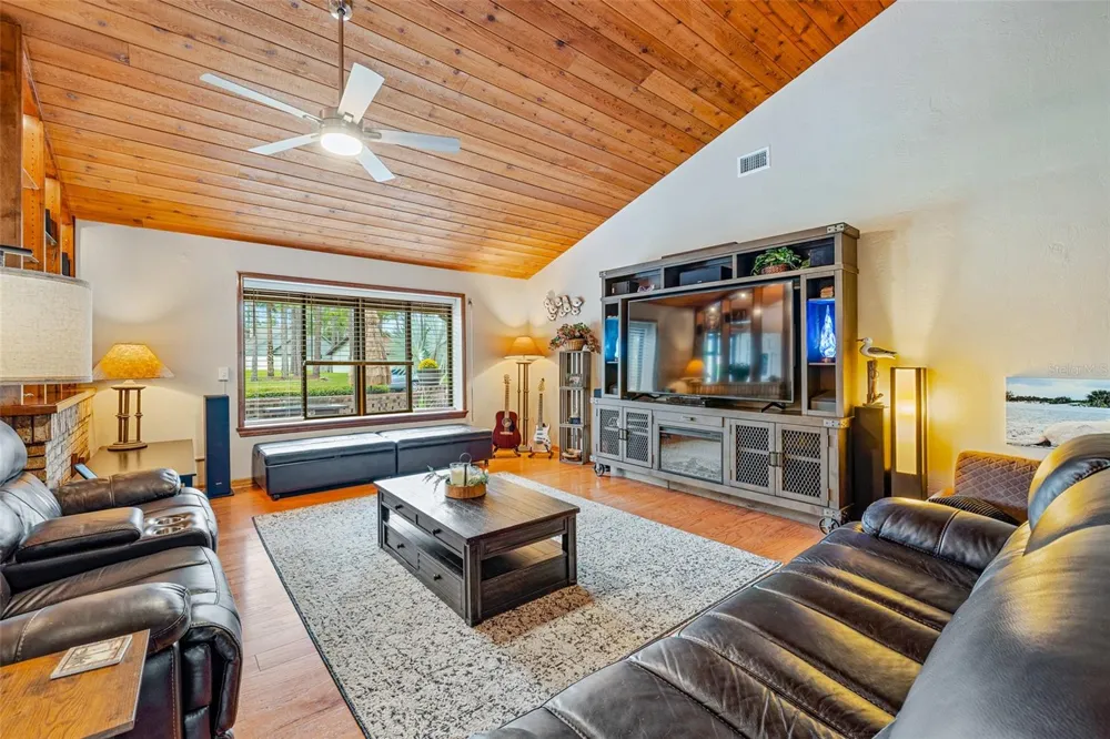 156 POINT O WOODS DRIVE Daytona Beach, FL 32114
