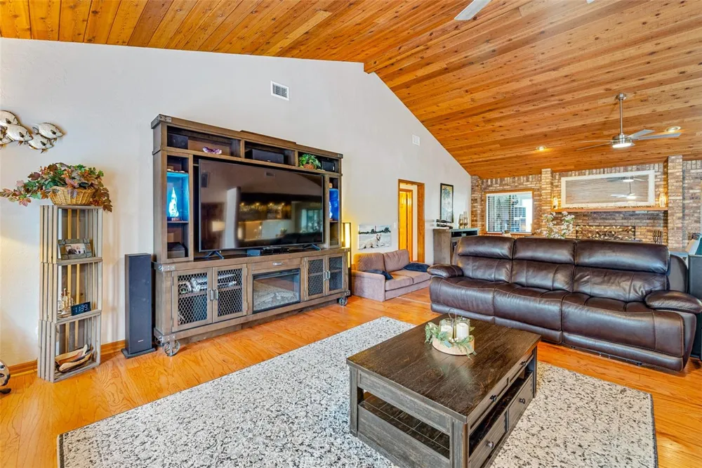 156 POINT O WOODS DRIVE Daytona Beach, FL 32114