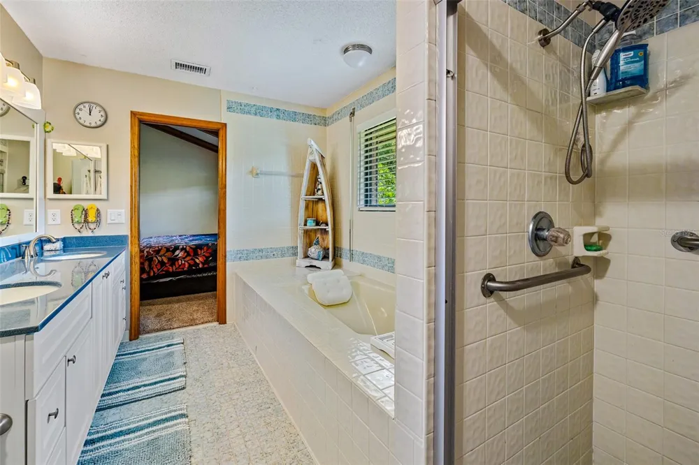 156 POINT O WOODS DRIVE Daytona Beach, FL 32114