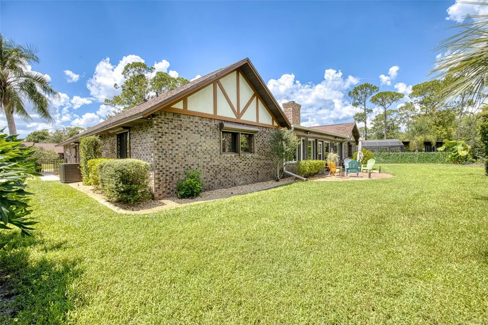 156 POINT O WOODS DRIVE Daytona Beach, FL 32114