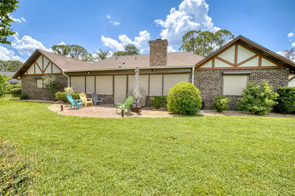 156 POINT O WOODS DRIVE Daytona Beach, FL 32114