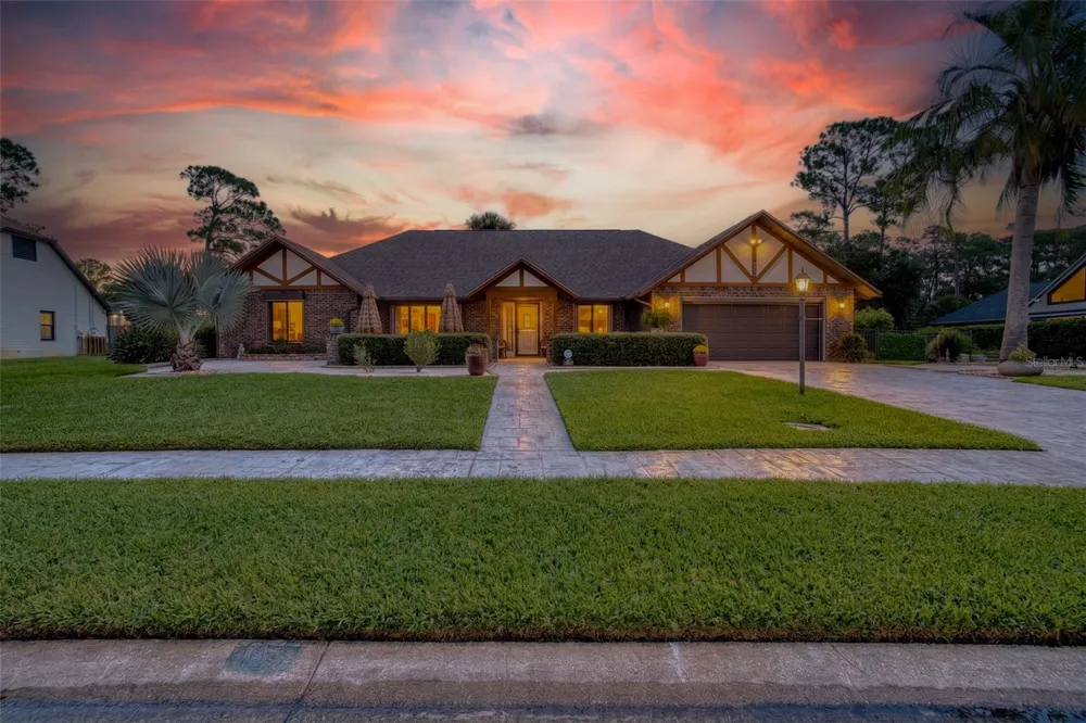 156 POINT O WOODS DRIVE Daytona Beach, FL 32114