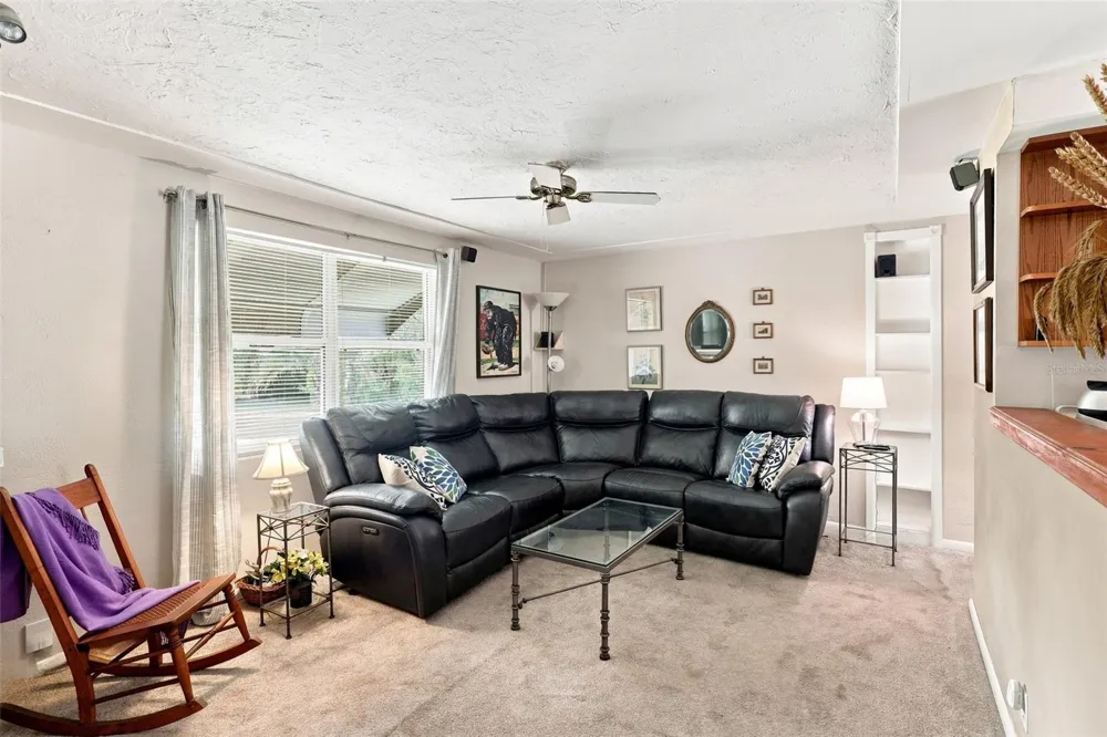324 RIVIERA DRIVE Debary, FL 32713