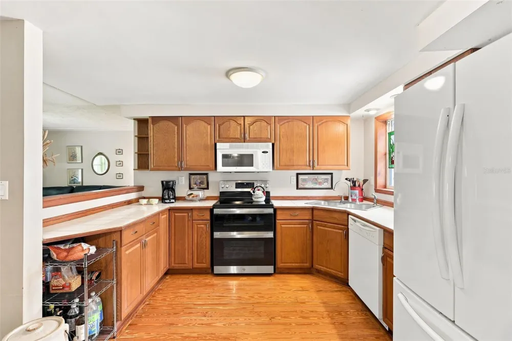 324 RIVIERA DRIVE Debary, FL 32713