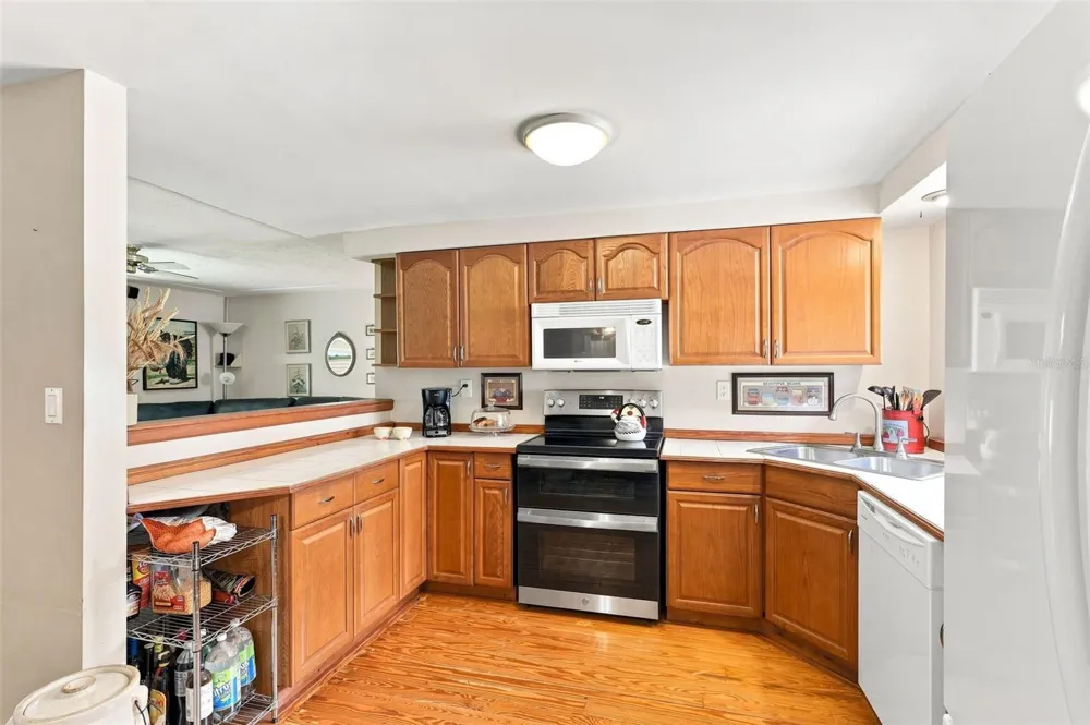 324 RIVIERA DRIVE Debary, FL 32713