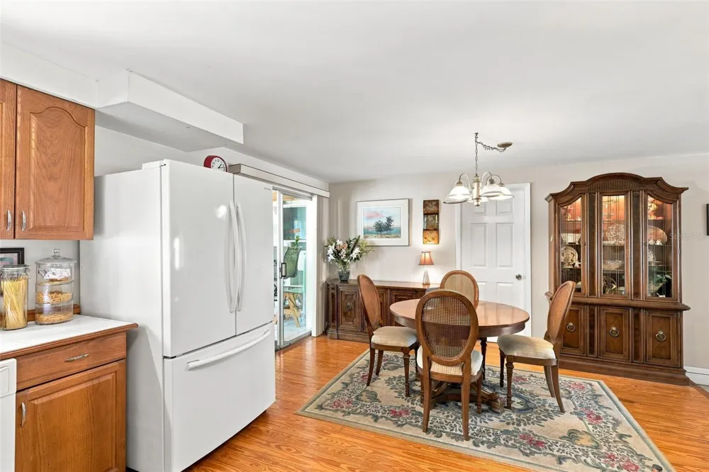 324 RIVIERA DRIVE Debary, FL 32713