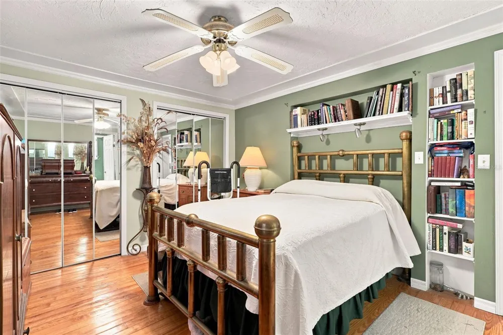 324 RIVIERA DRIVE Debary, FL 32713