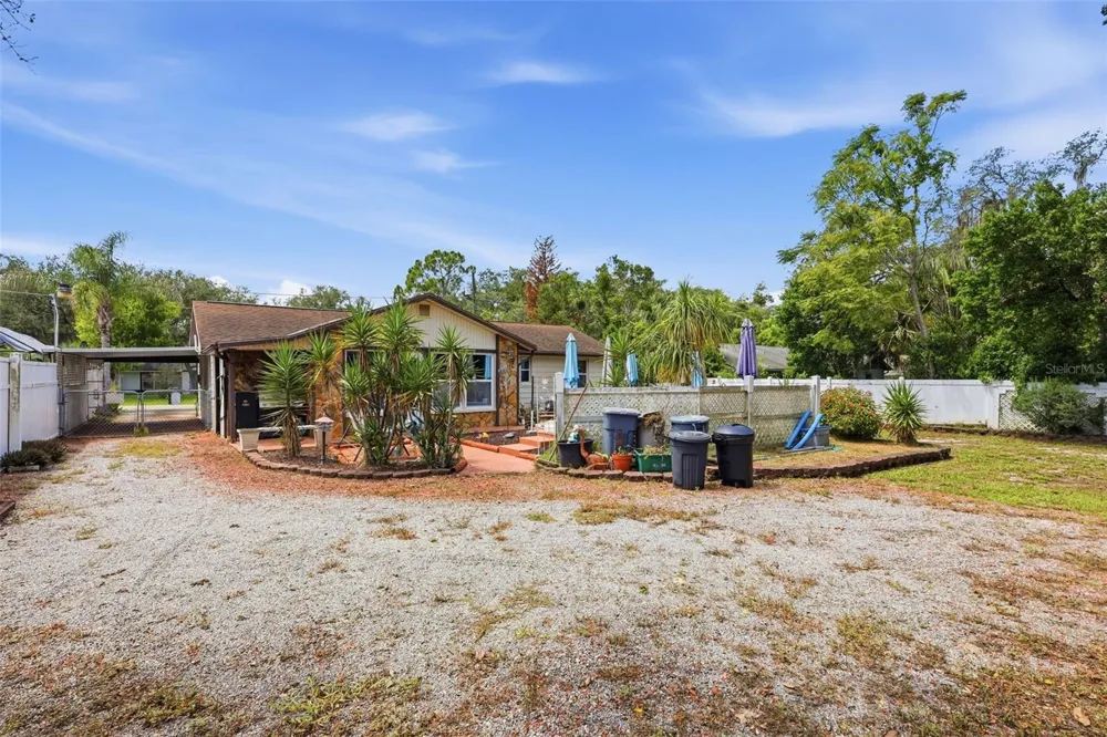 324 RIVIERA DRIVE Debary, FL 32713