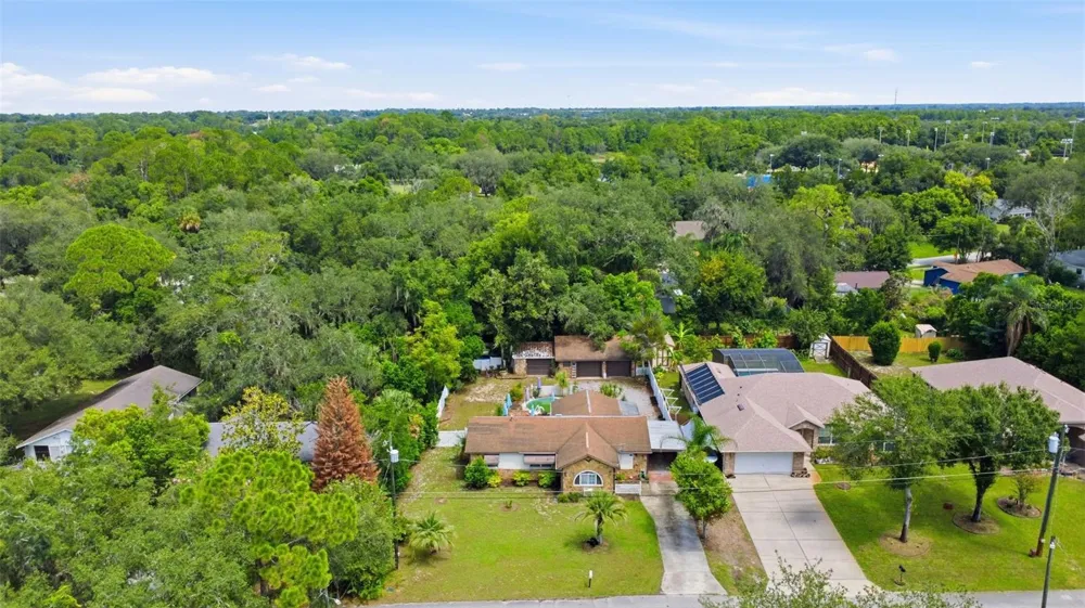324 RIVIERA DRIVE Debary, FL 32713