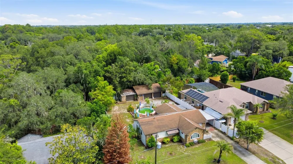 324 RIVIERA DRIVE Debary, FL 32713