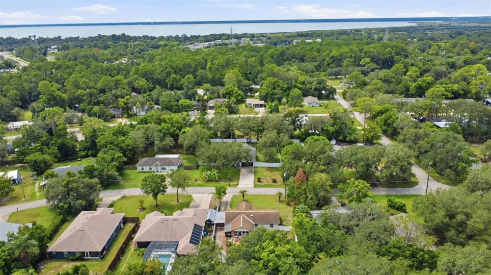 324 RIVIERA DRIVE Debary, FL 32713