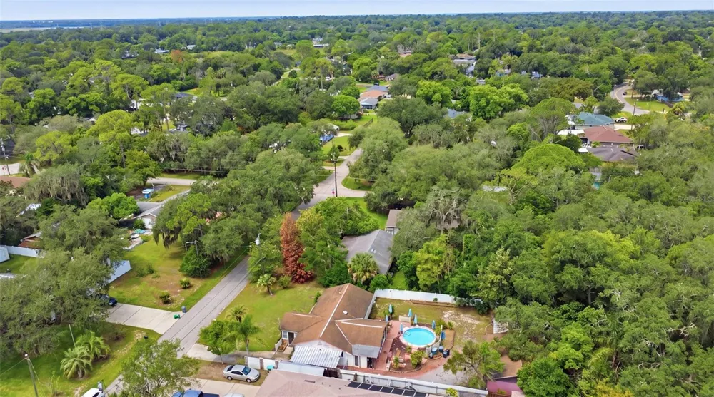 324 RIVIERA DRIVE Debary, FL 32713