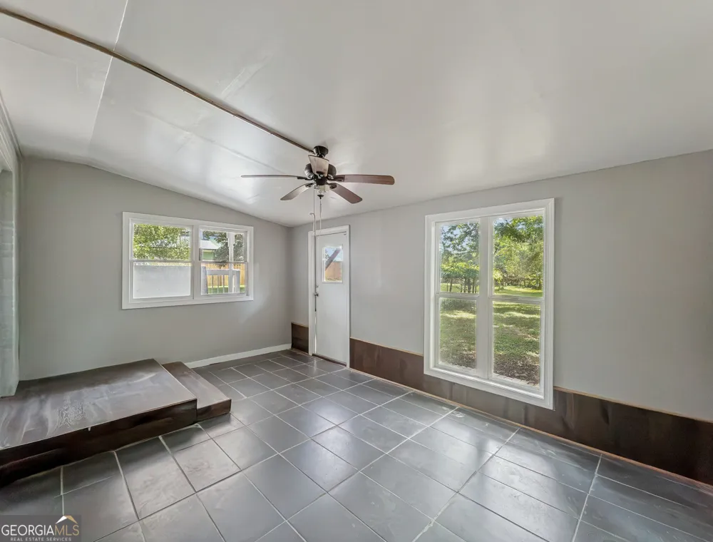 2555 Cleveland RD Bogart, GA 30622