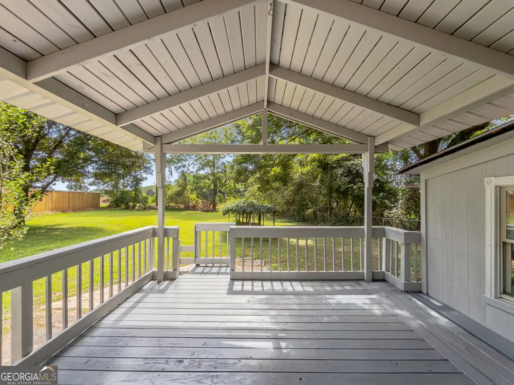 2555 Cleveland RD Bogart, GA 30622