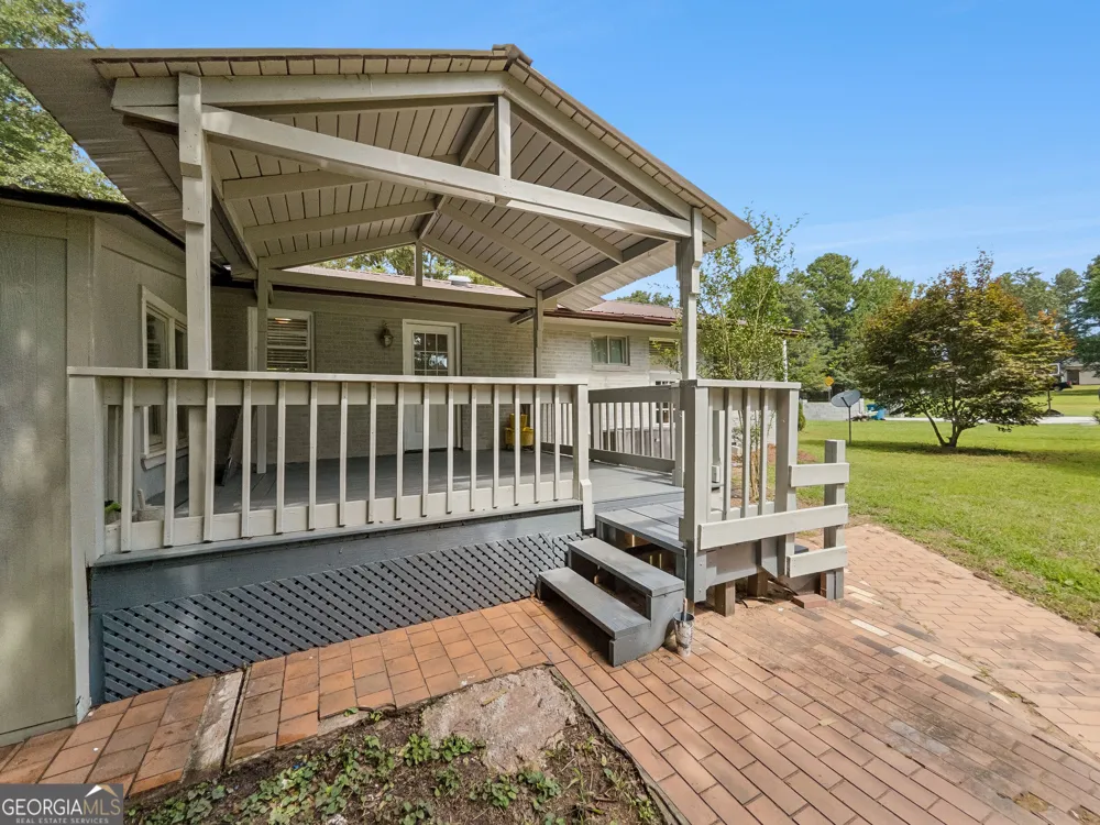 2555 Cleveland RD Bogart, GA 30622