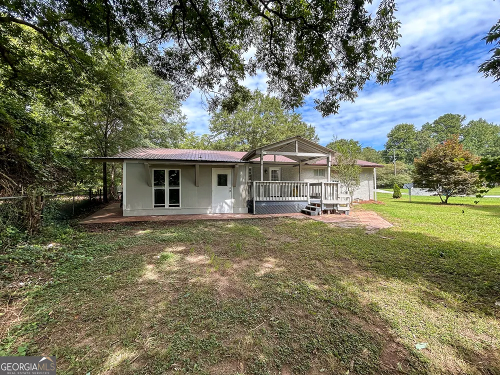 2555 Cleveland RD Bogart, GA 30622