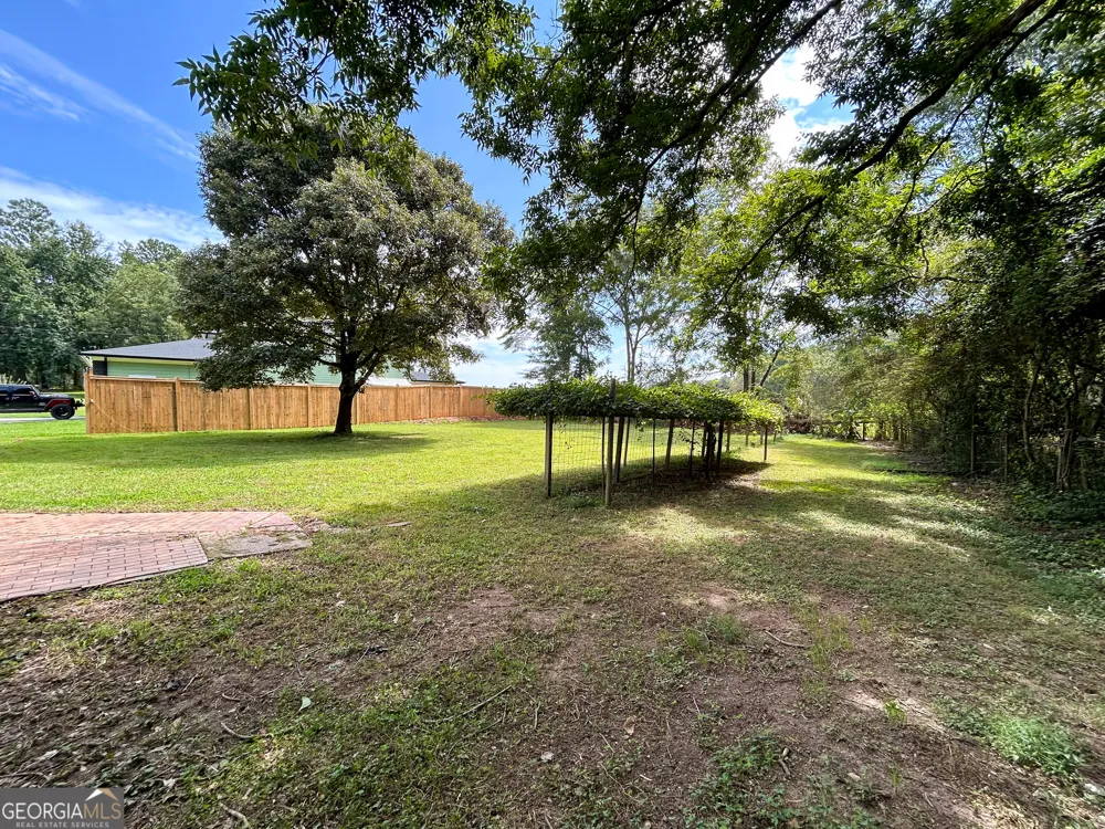 2555 Cleveland RD Bogart, GA 30622