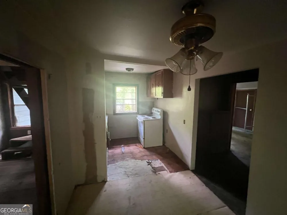 345 Banner CIR Ellijay, GA 30540
