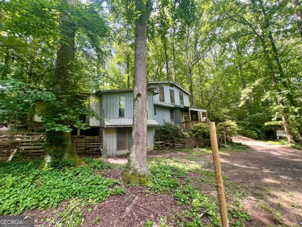 345 Banner CIR Ellijay, GA 30540