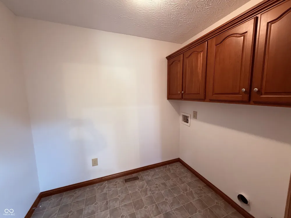 2611 Berwick Drive #R-1 Shelbyville, IN 46176